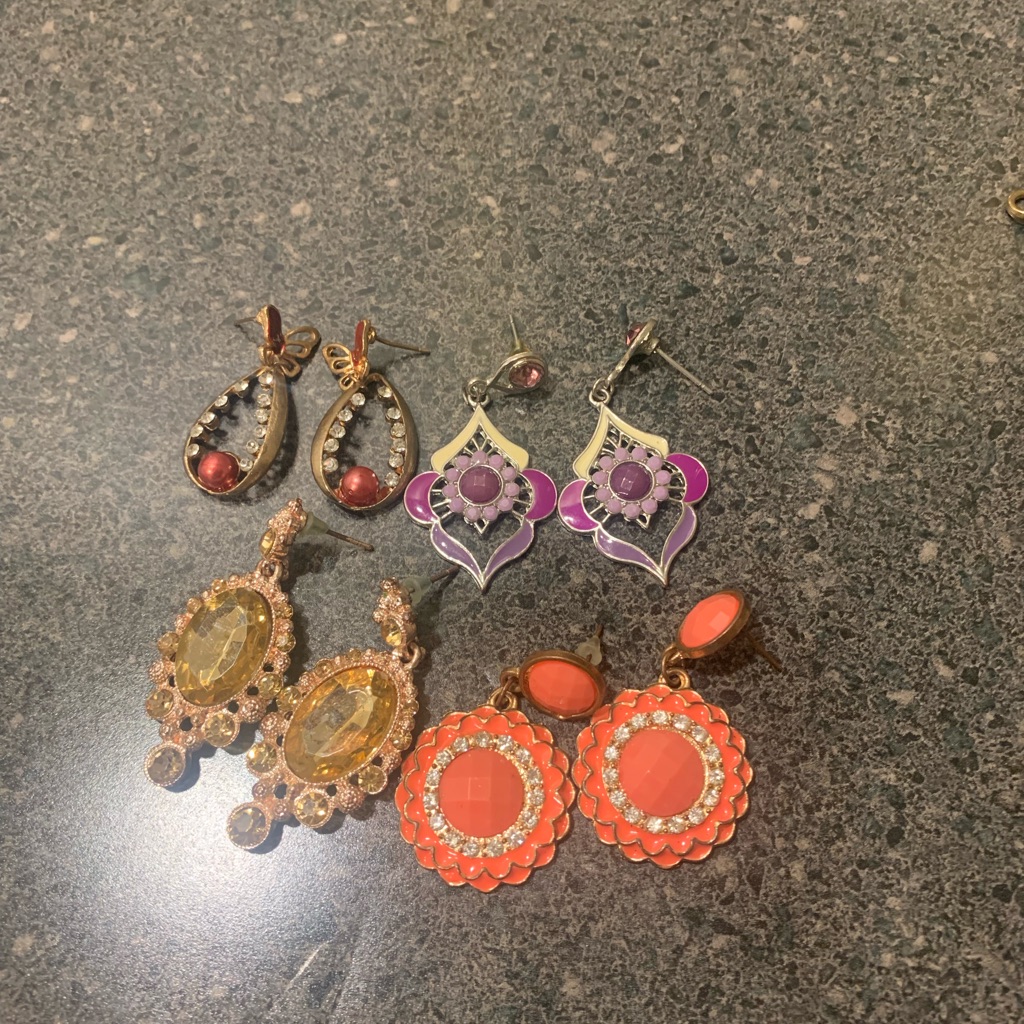 Earring Bundle !